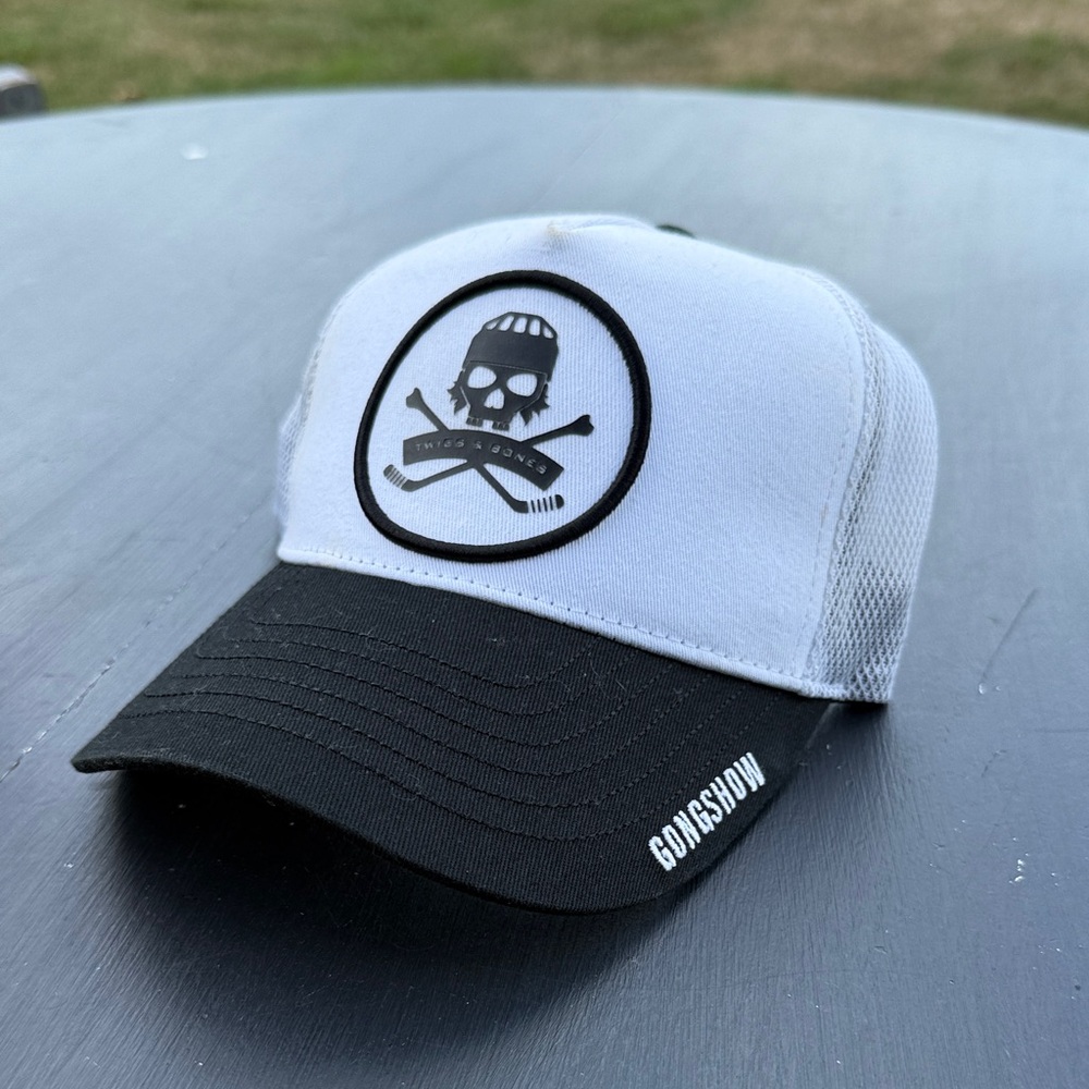 GOATSHOW Black and White Skull Cap